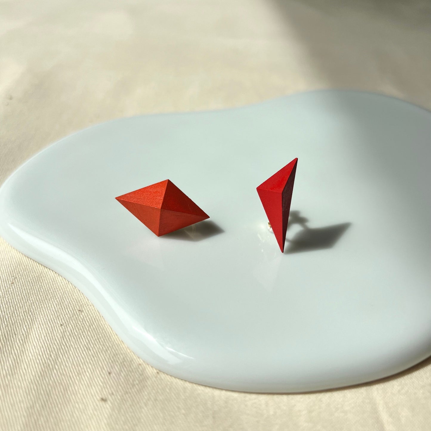 ダイヤモンドピアス S チョコレートブラウン