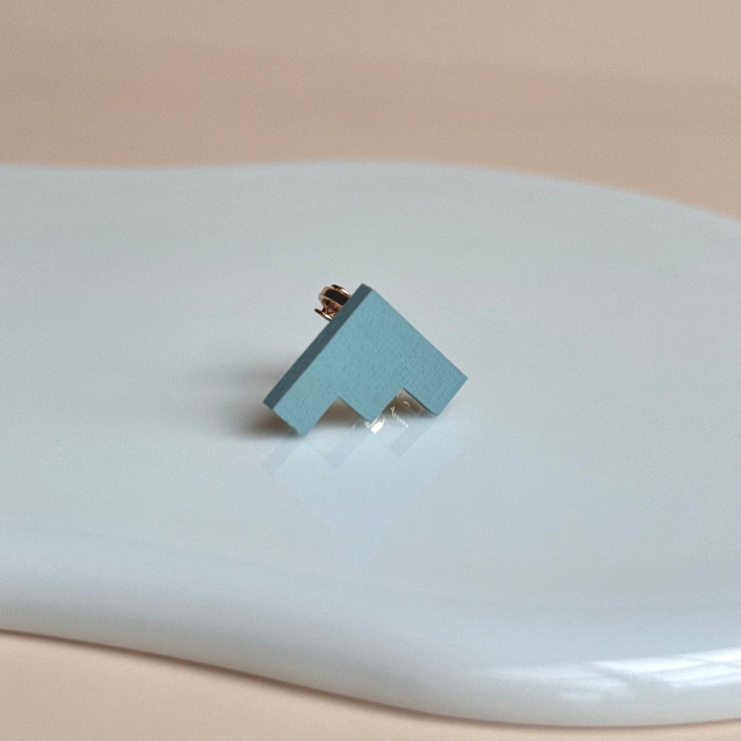 ステアーズイヤリング アクアティント
