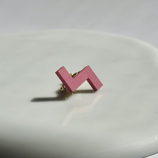 ステップイヤリング　タヒチピンク