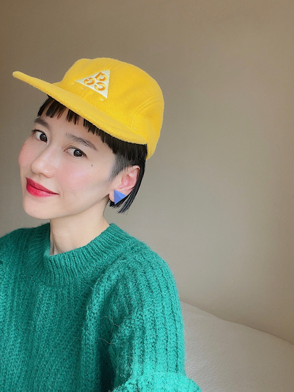 正三角形イヤリング　ライラック