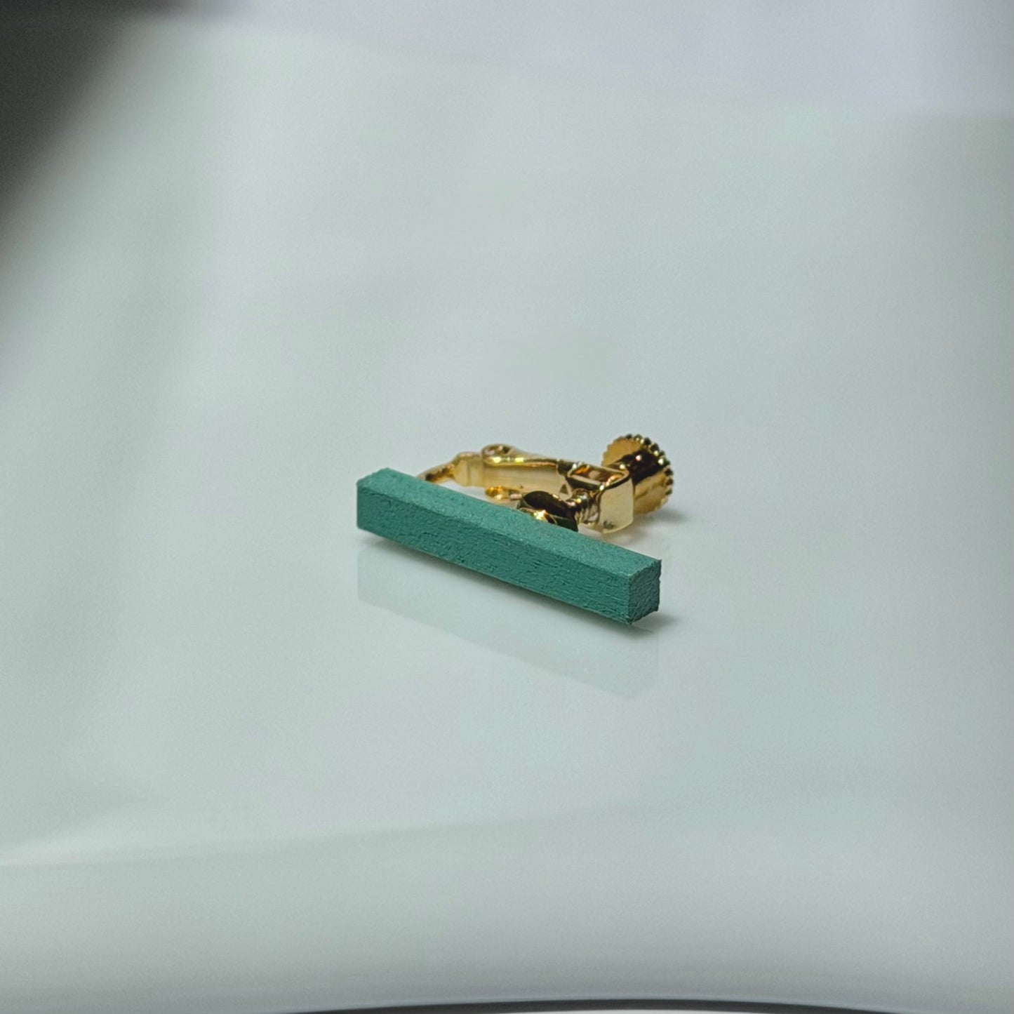 スティックイヤリング　ターコイズグリーン