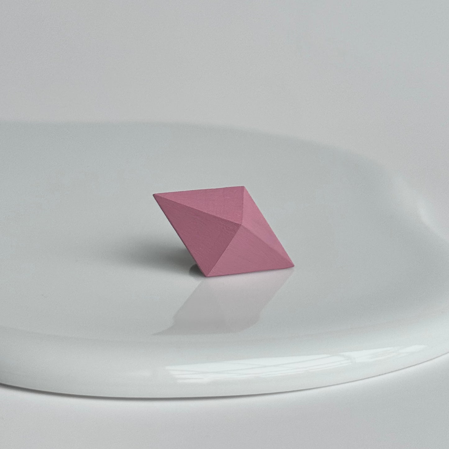 ダイヤモンドピアス S　ピンク