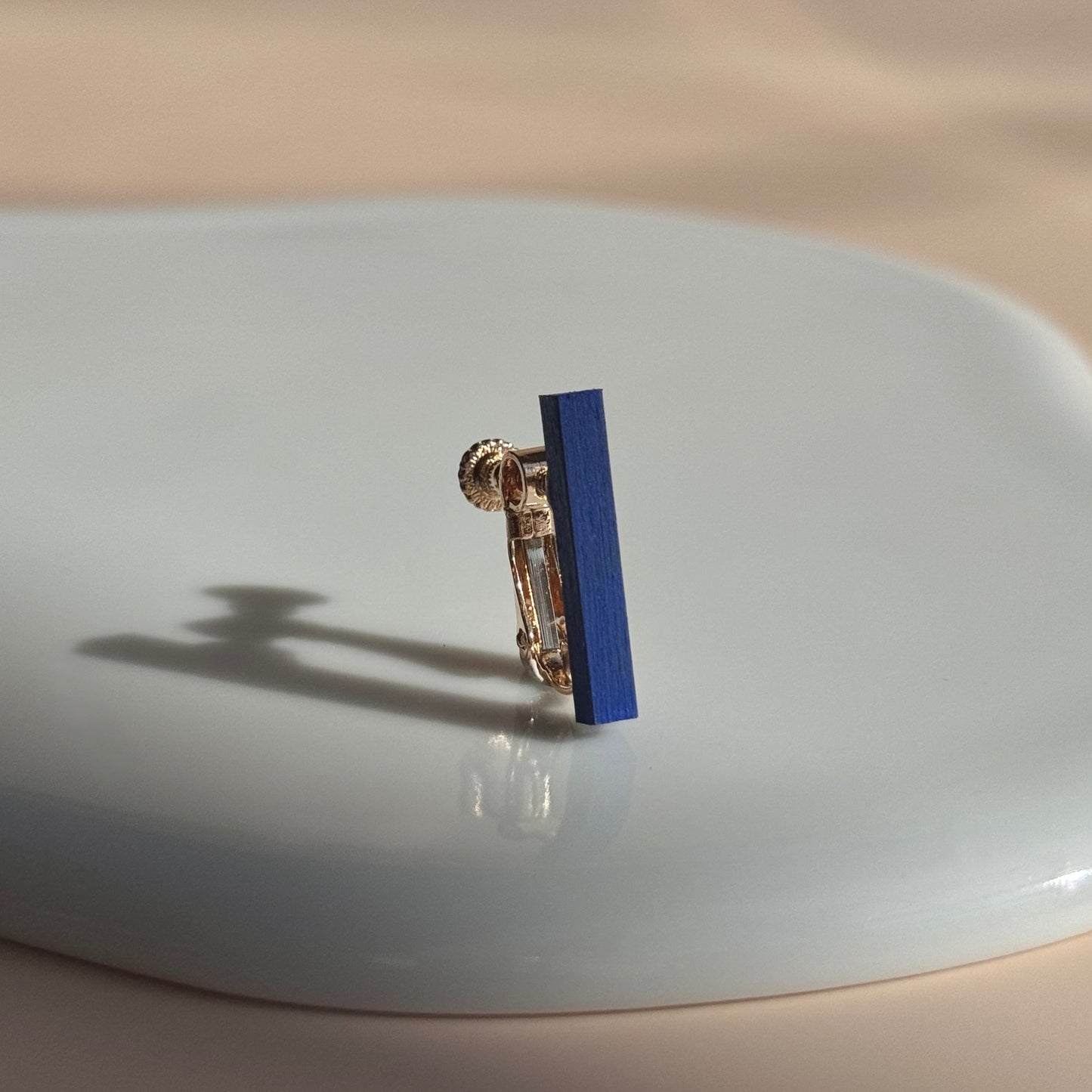 スティックイヤリング　ブルー