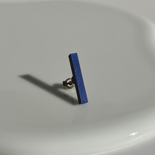 スティックピアス　ネイビーブルー