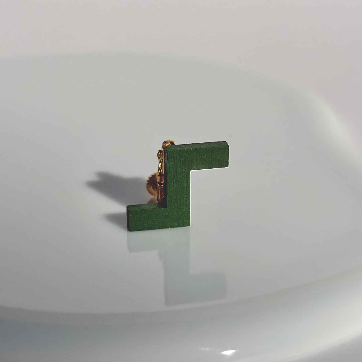 ステップイヤリング　グリーン